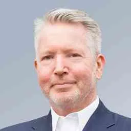 Lewis Pinault