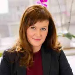 Kiersten Stead