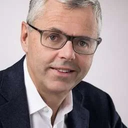 Michel Combes