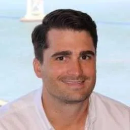 Travis Skelly