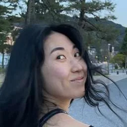 Ophelia Cai