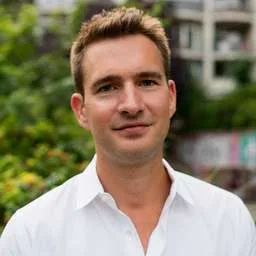 Axel Bringéus, Angel Investor