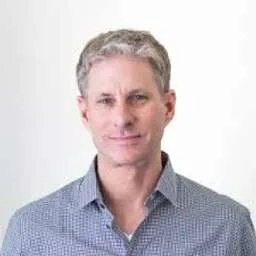 Chris Larsen