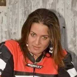 Alison Lowndes