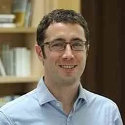 Stephen Oskoui