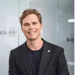 Erik Podzuweit
