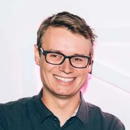Tobi Knaup