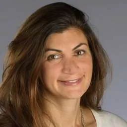 Mona El Isa, CEO & founder at Avantgarde Finance