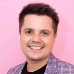 Domm Holland
