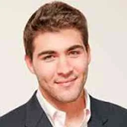 Derek Flanzraich