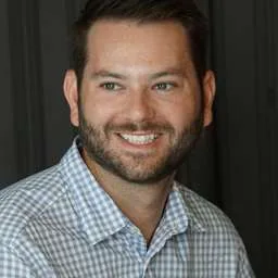 Brett deMarrais