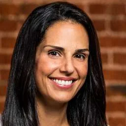 Adriana Roche