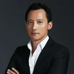 Chris Lee