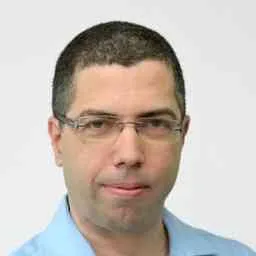 Arik Kleinstein
