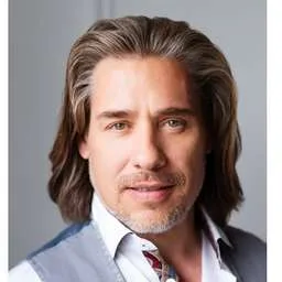 Scott MacDonald