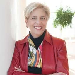 Elaine Bolle
