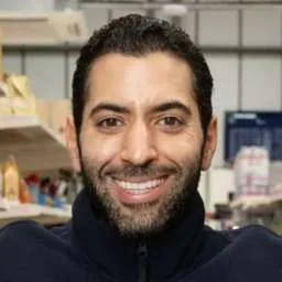 Navid Hadzaad