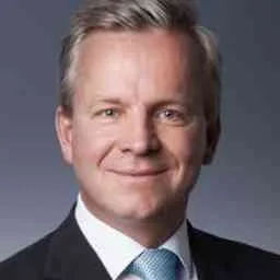 Dr. Marcus Englert