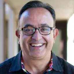 Mohsen Moazami, Managing Director at Columbus Nova Technology Partners