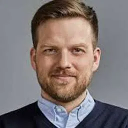 Johannes Plehn, Founder & Managing Director at Seven Senders