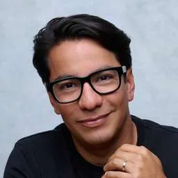 Elias Torres