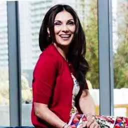 Shelly Kapoor Collins