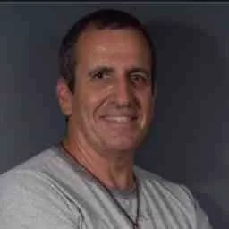 Eyal Waldman, Chairman at Waldo Holdings