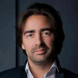 Bas Godska, Co-Founder | Investor at Travelata