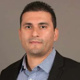 Roman Leal