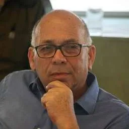 Zeev Holtzman