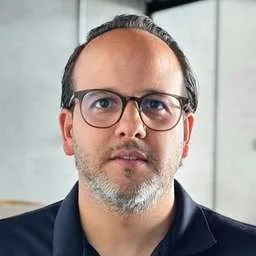 Javier Sanchez Aldana M.B.