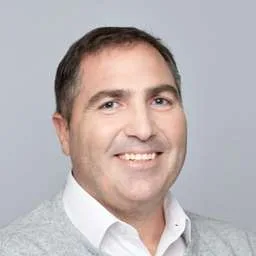 James Mendes