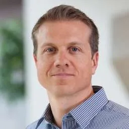 Luc Levesque, VP of Growth at Shopify