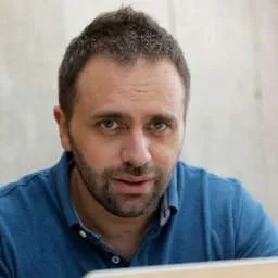 Karim Pichara Baksai