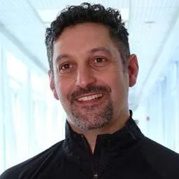 Amit Yoran