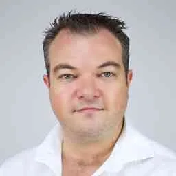 Damian Miles