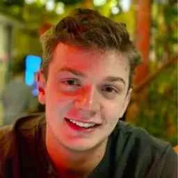 Alex Masmej, Co-Founder & CEO at Showtime