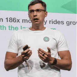 Jevgeni Beloussov