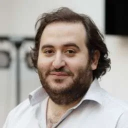 Oussama Ammar, Director at The Family