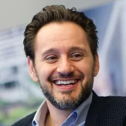Jon Avidor