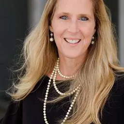 DeeAnna Hampton