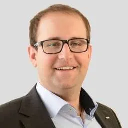 Benjamin Schott