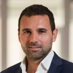 Ricardo Donoso, Co-Founder and CEO, Americas at Frontier Car Group