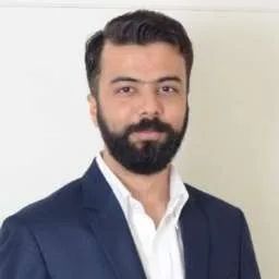 Ashutosh Valani, Founder at Renee Cosmetics
