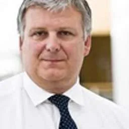Chris Rhodes