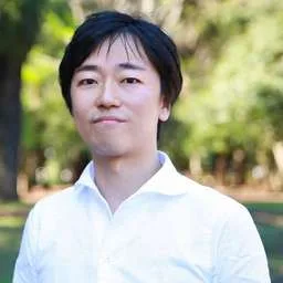 Akihiro Higashi