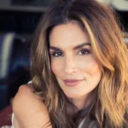 Cindy Crawford, Angel Investor