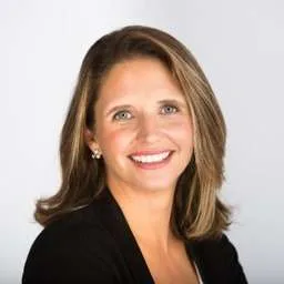 Suzanne Norris