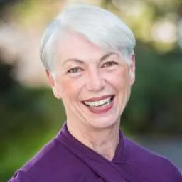Violet Molnar