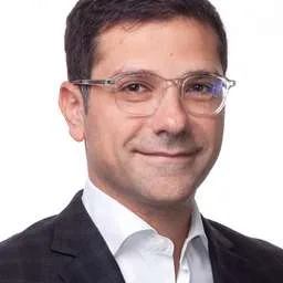 Ben J Benjamin
